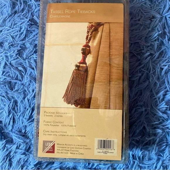 Charlemagne 2 Tassel Rope Tiebacks - Picture 2 of 8